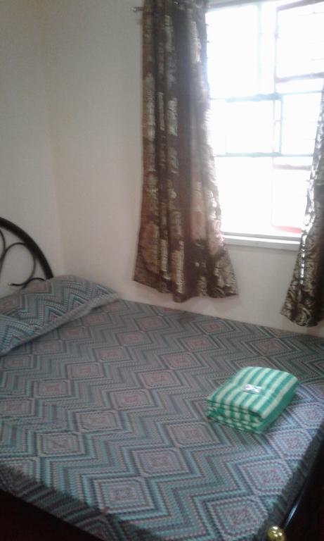 Christopher B&B And Apartments (Adults Only) Paranaque City Exterior photo
